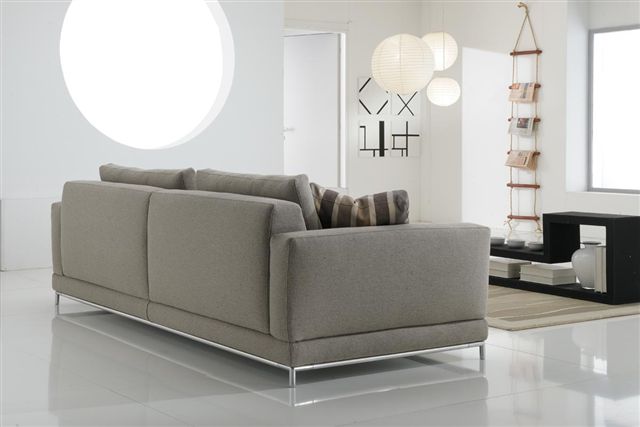 produzione divano a Milano divano moderno marilin